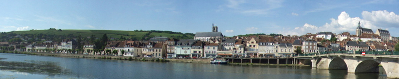Panorama of Joigny